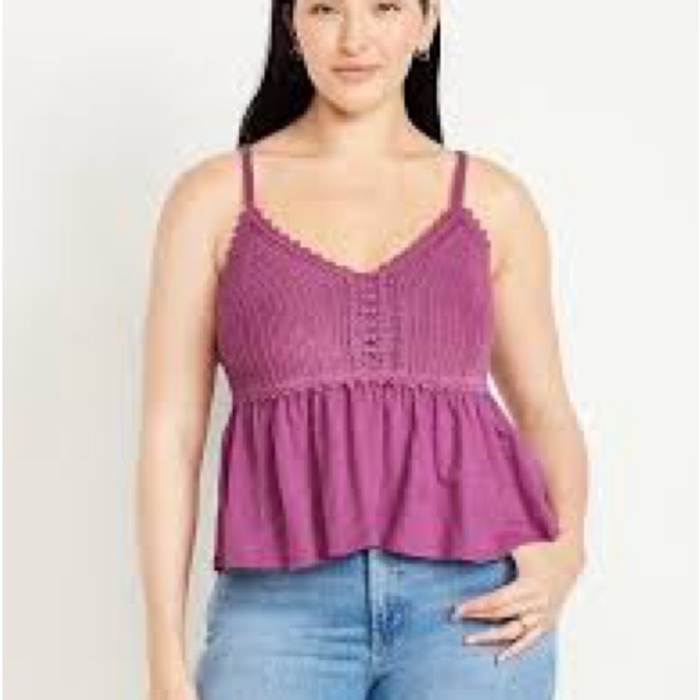 Old Navy Women’s Crochet Bodice Sleeveless Tanktop